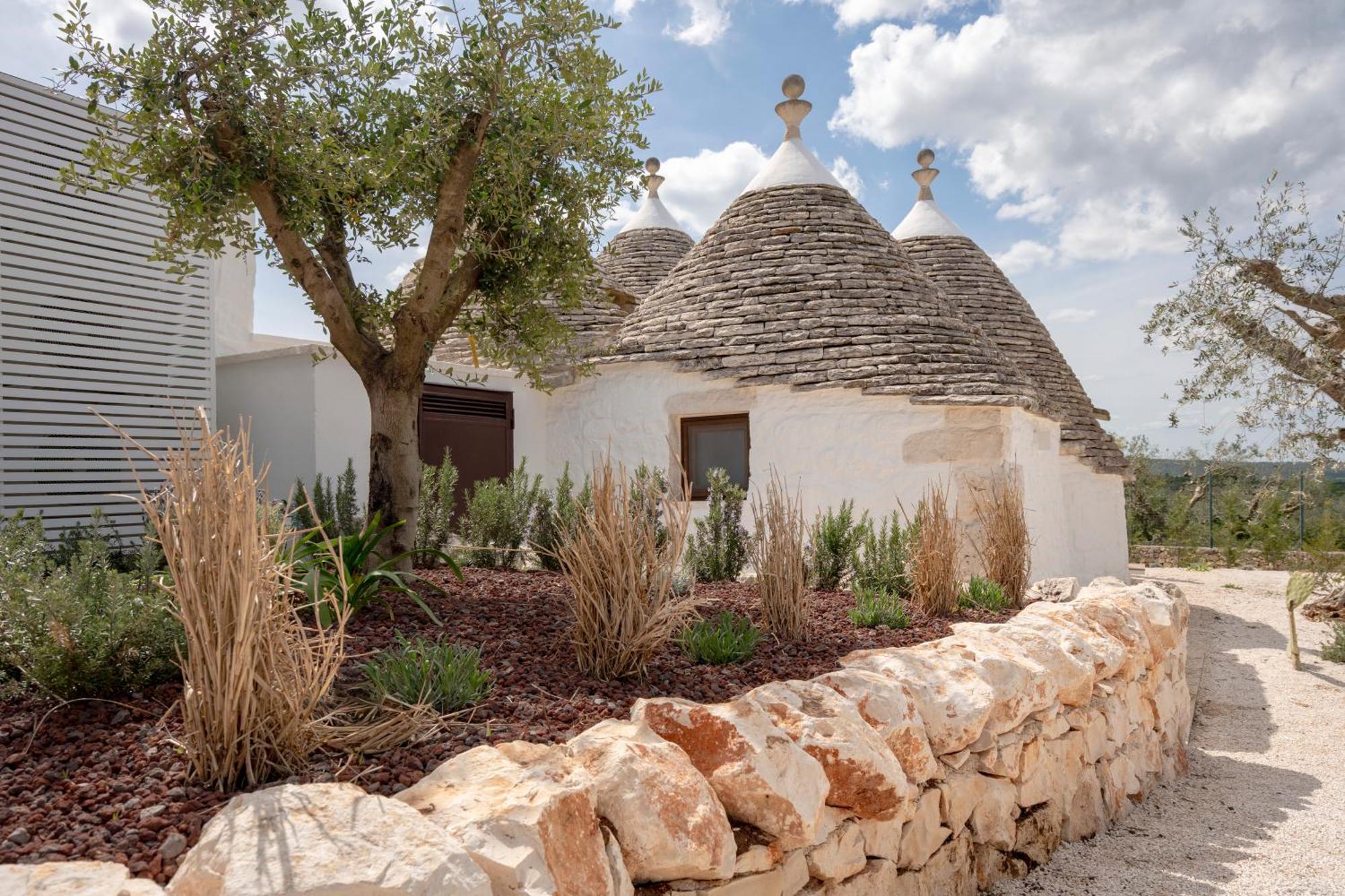 Trullo Perla Greta - Luxury Country Villa & Private Heated Pool Alberobello Dış mekan fotoğraf
