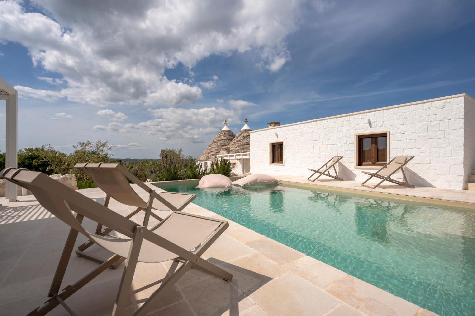 Trullo Perla Greta - Luxury Country Villa & Private Heated Pool Alberobello Dış mekan fotoğraf