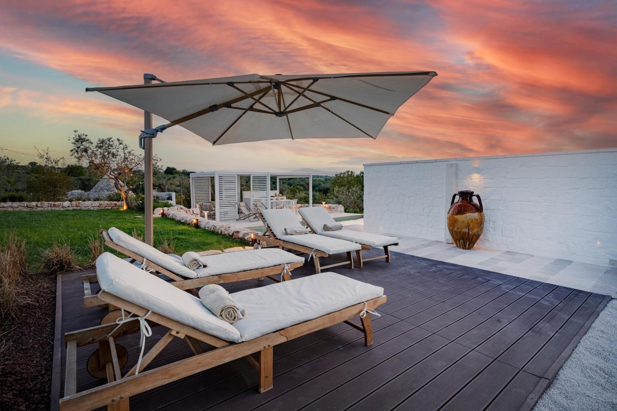 Trullo Perla Greta - Luxury Country Villa & Private Heated Pool Alberobello Dış mekan fotoğraf