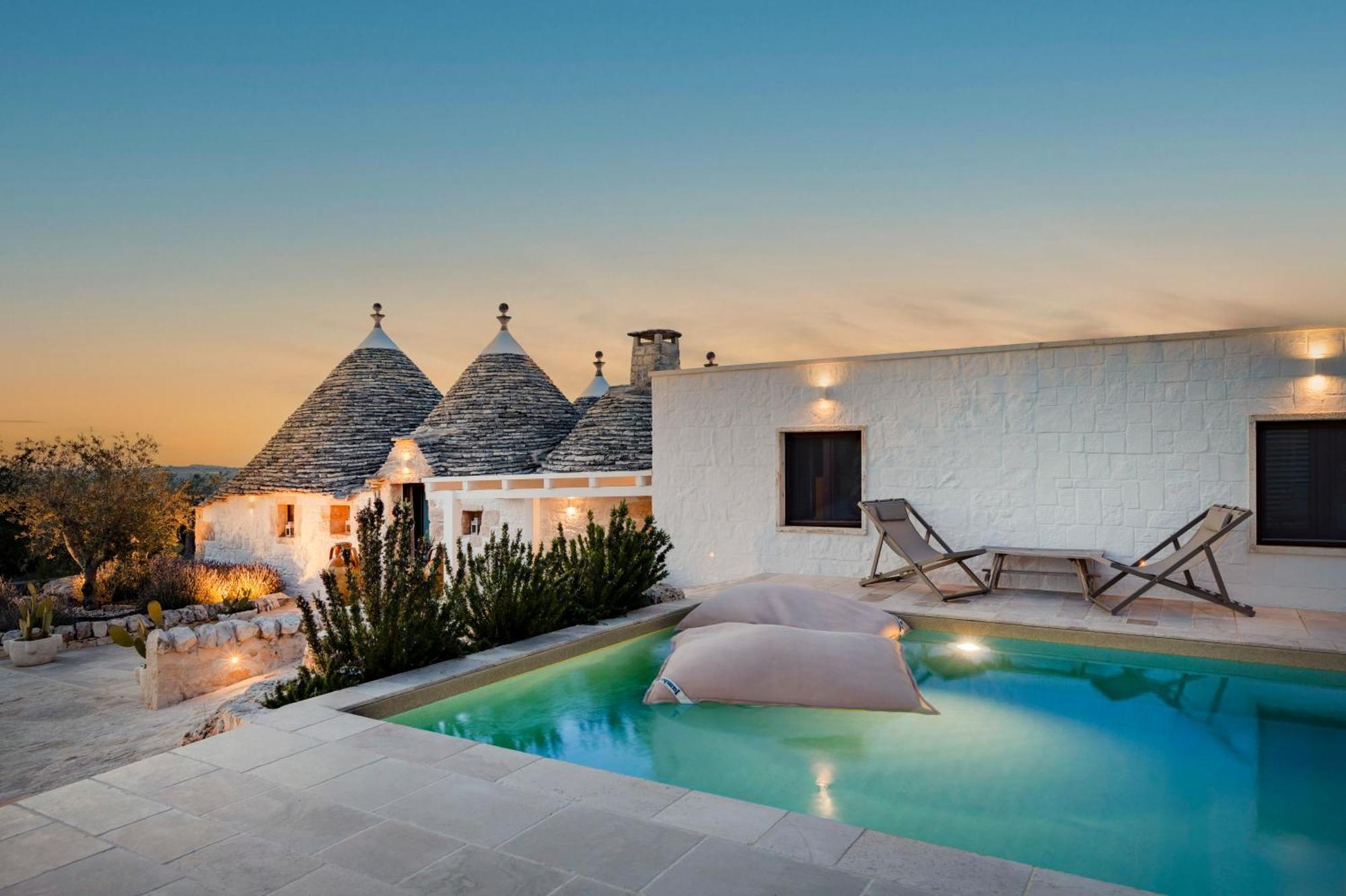 Trullo Perla Greta - Luxury Country Villa & Private Heated Pool Alberobello Dış mekan fotoğraf