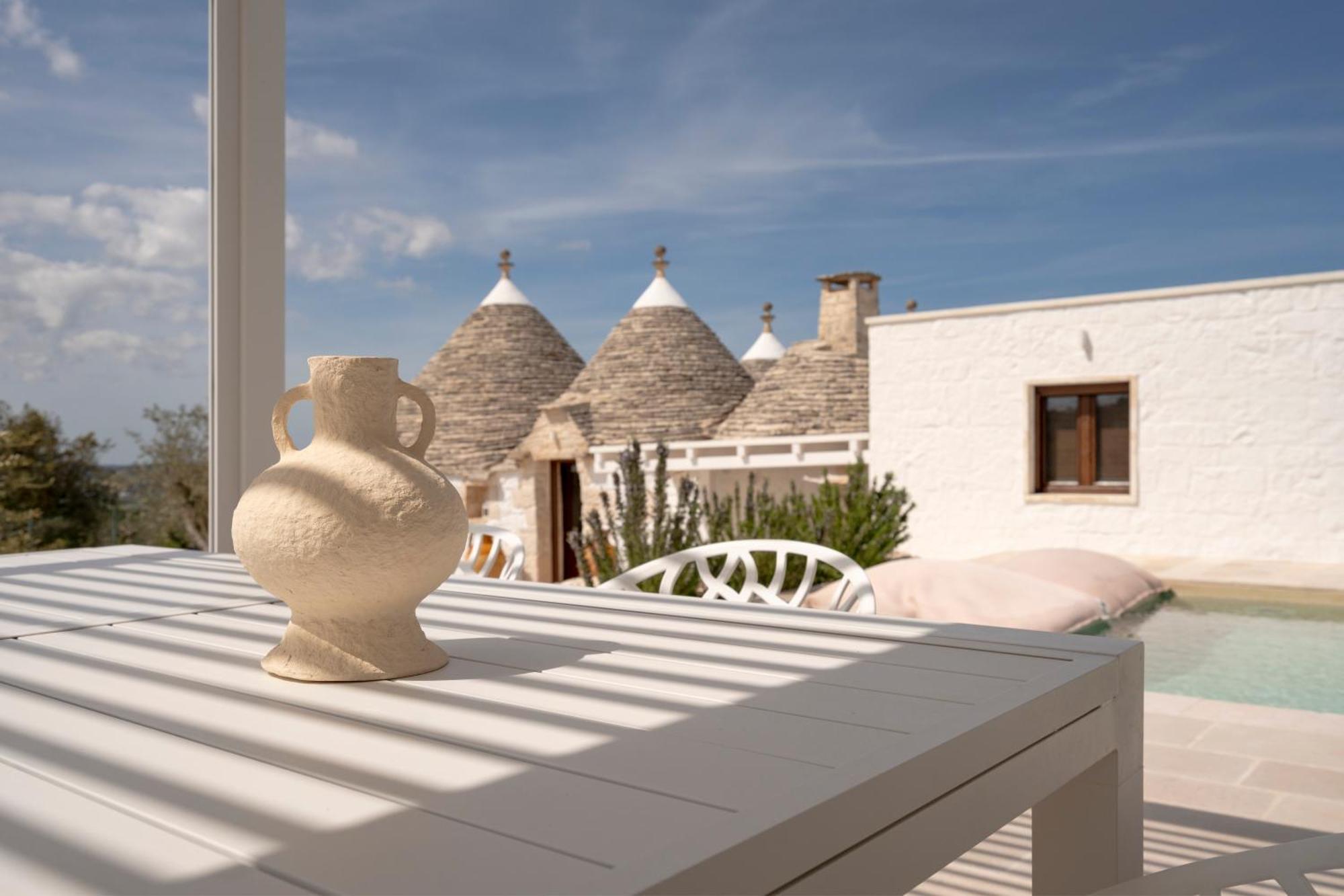Trullo Perla Greta - Luxury Country Villa & Private Heated Pool Alberobello Dış mekan fotoğraf