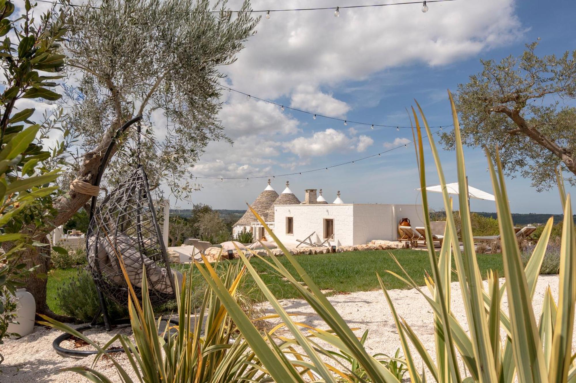 Trullo Perla Greta - Luxury Country Villa & Private Heated Pool Alberobello Dış mekan fotoğraf